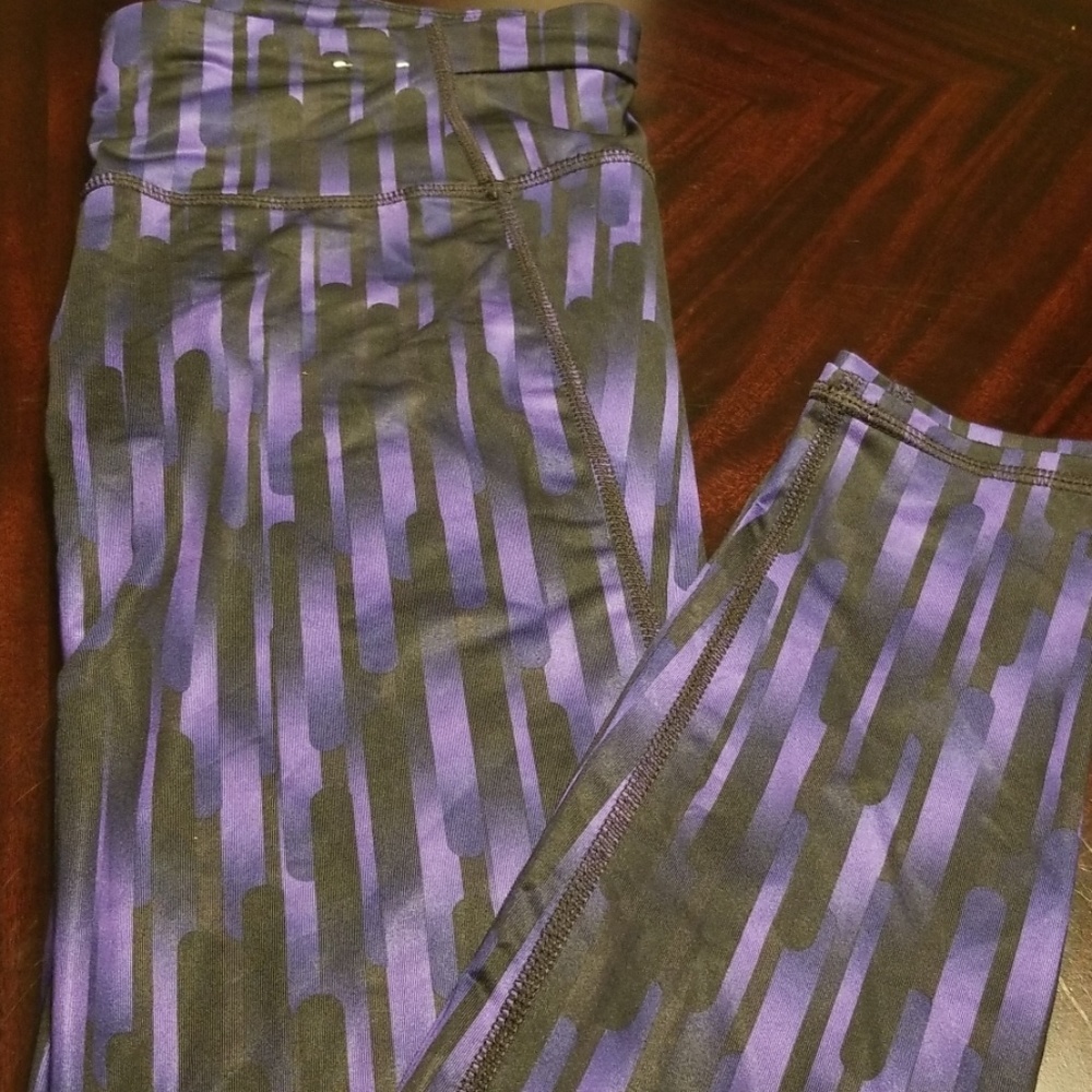 Gap fit leggings